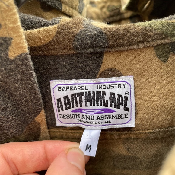 Bape hoodie SOLD - Picture 4 of 8